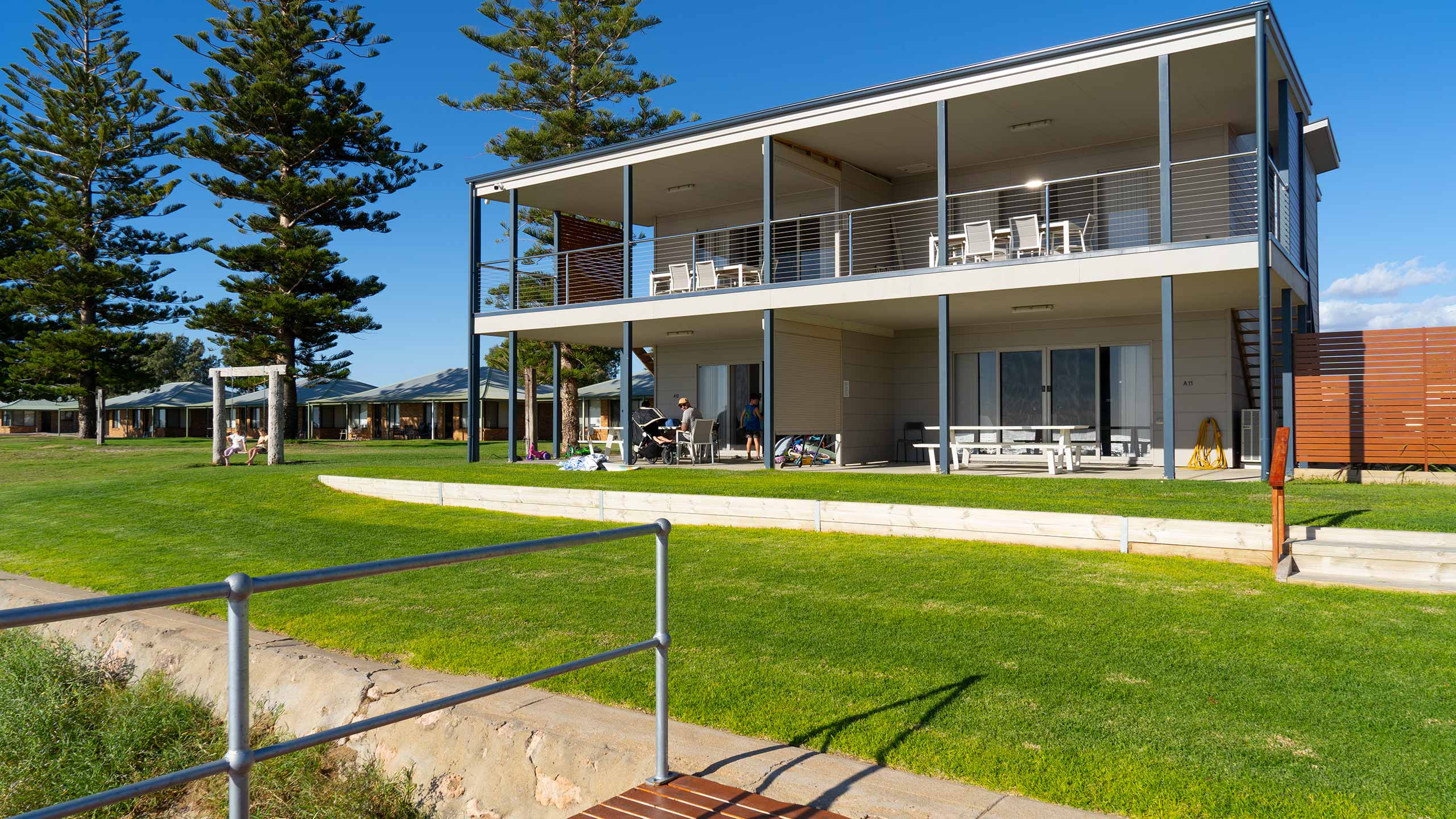 Units, Villas, & Caravan Park Wallaroo Holiday Park