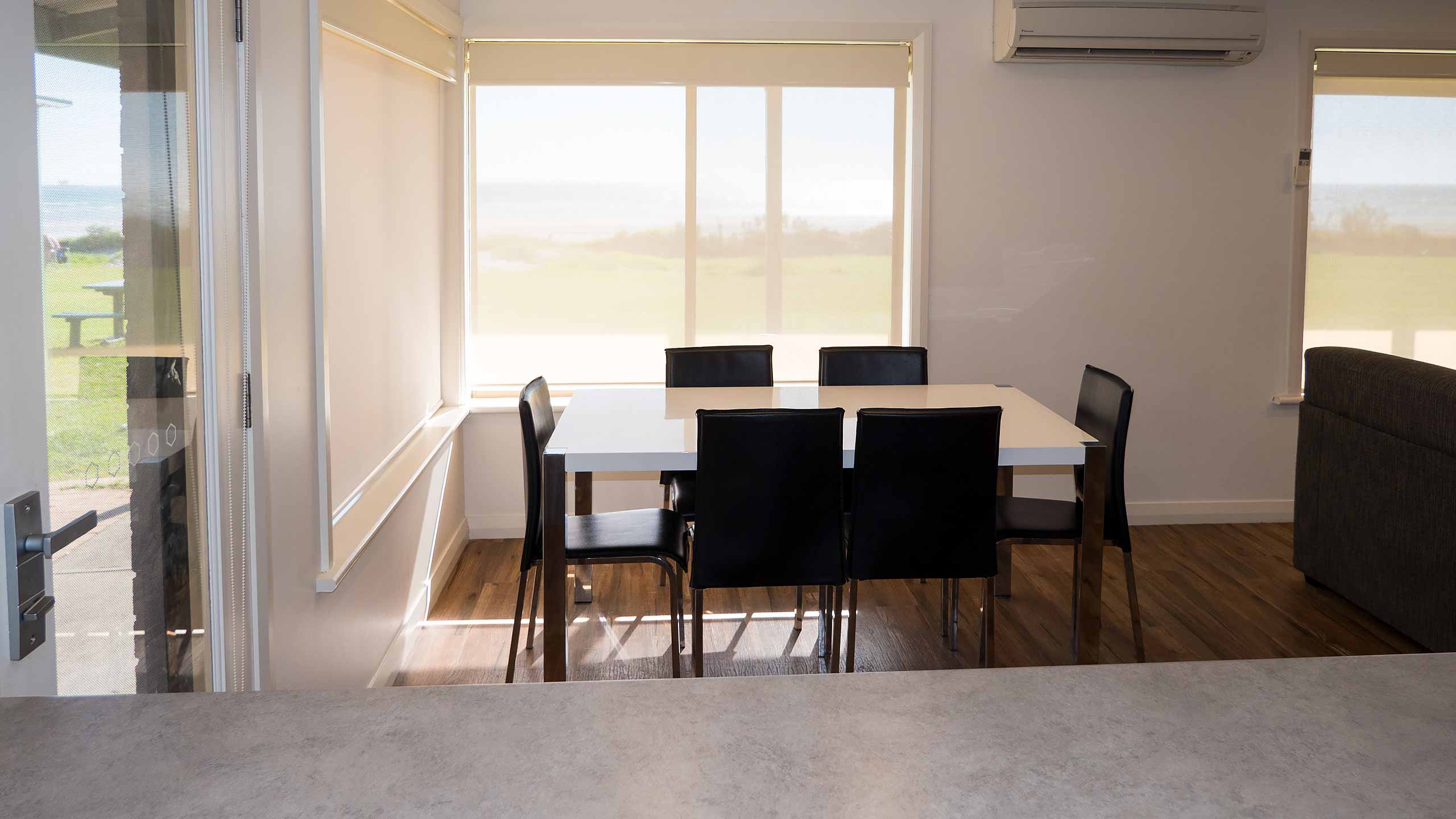 Beach Front Unit 6 Berth Wallaroo Holiday Park