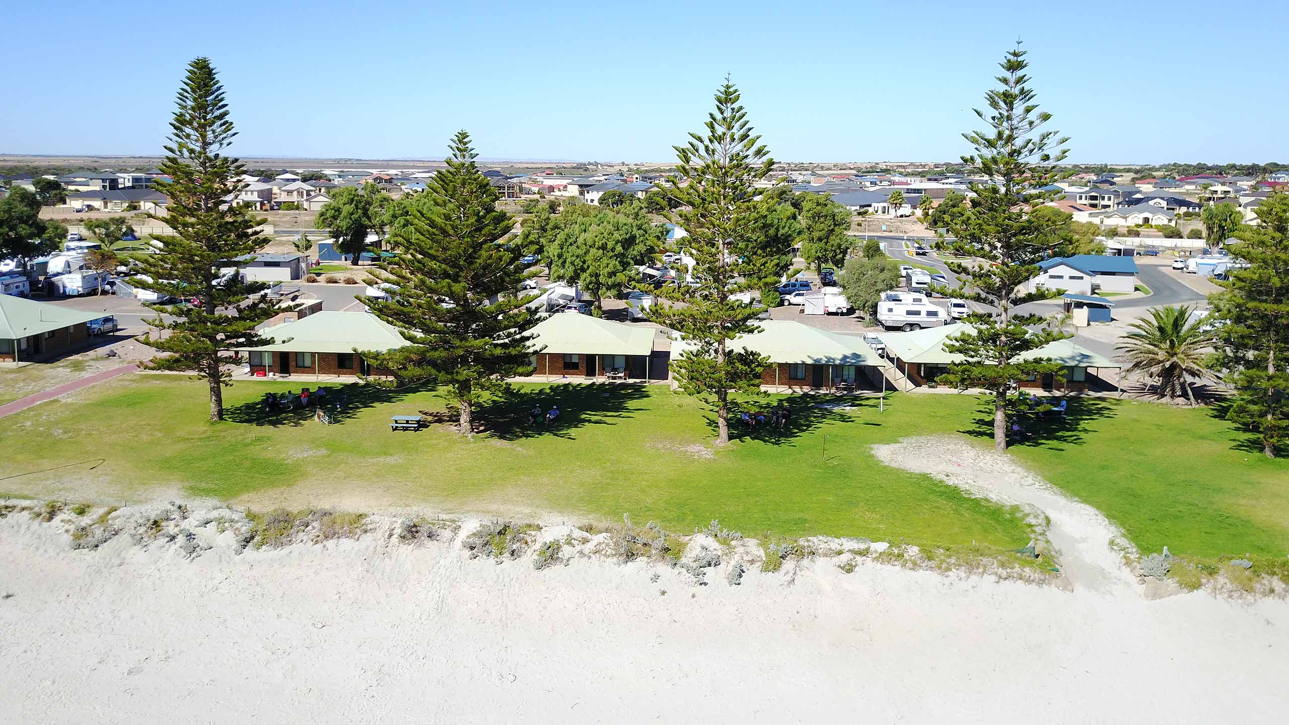 Beach Front Unit 4 Berth Wallaroo Holiday Park